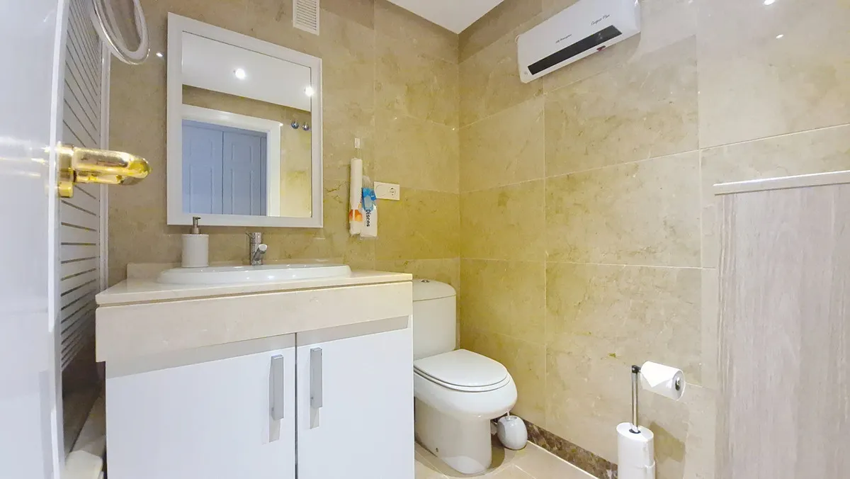 72faf6b3-15cc-41a7-bce0-e446c2a4a0da