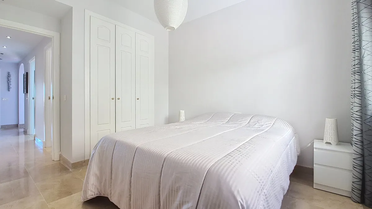 bf98d9e2-dad3-40ae-bb5e-f6d09a88191c