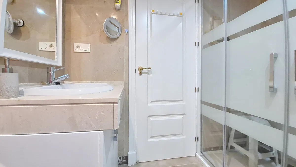 d3c9acce-d679-483e-a564-a6c269baa78d