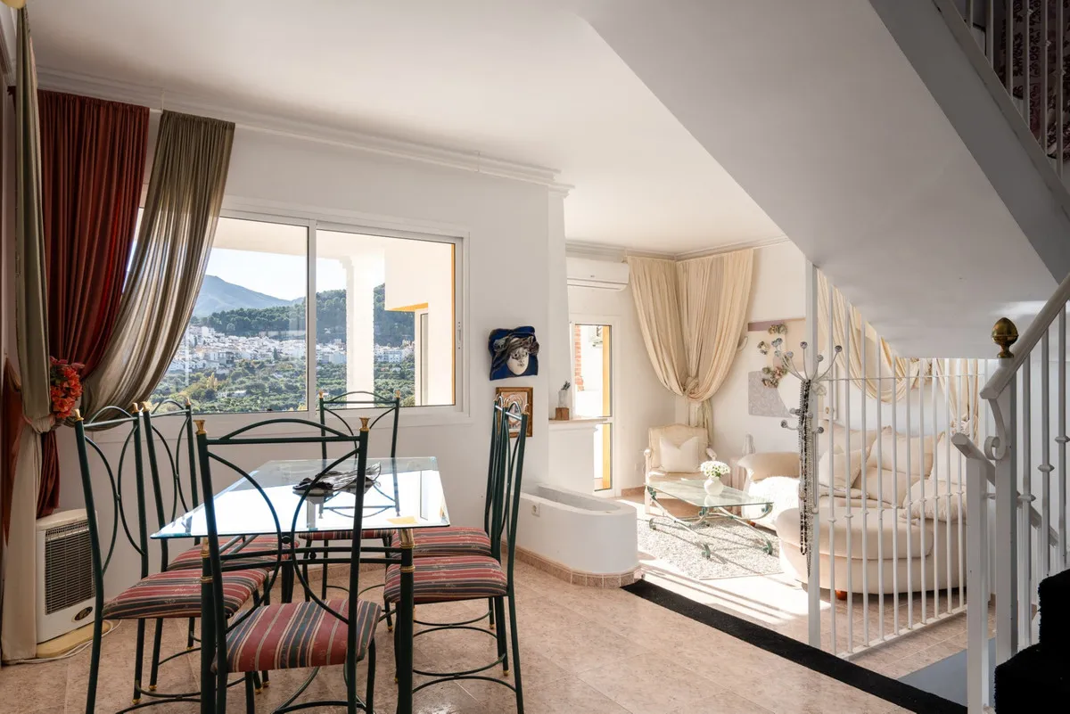 2b999544-1f88-4889-8b38-756f1556d0ee