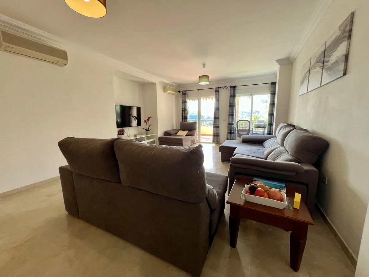 ca53cf9b-b492-4ab3-8d4d-84e06ea8b06f