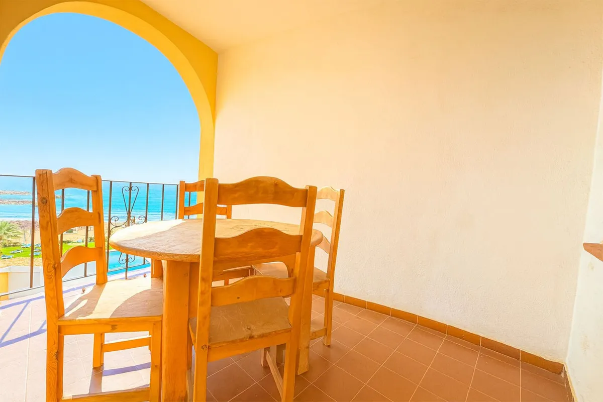 72c06472-0e0e-48e0-b84c-f62b1409ddfc