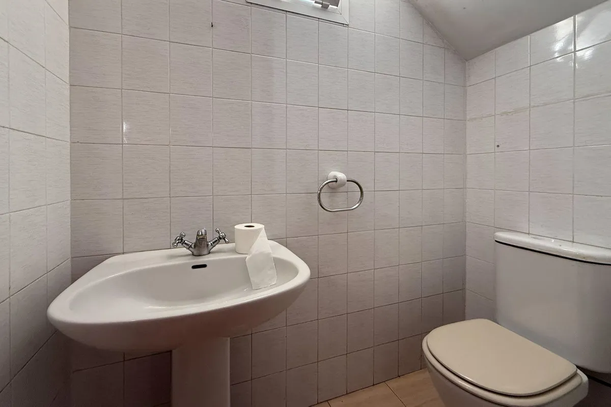 aaadcdd2-ac00-4263-a0ab-b477cd24f6c7