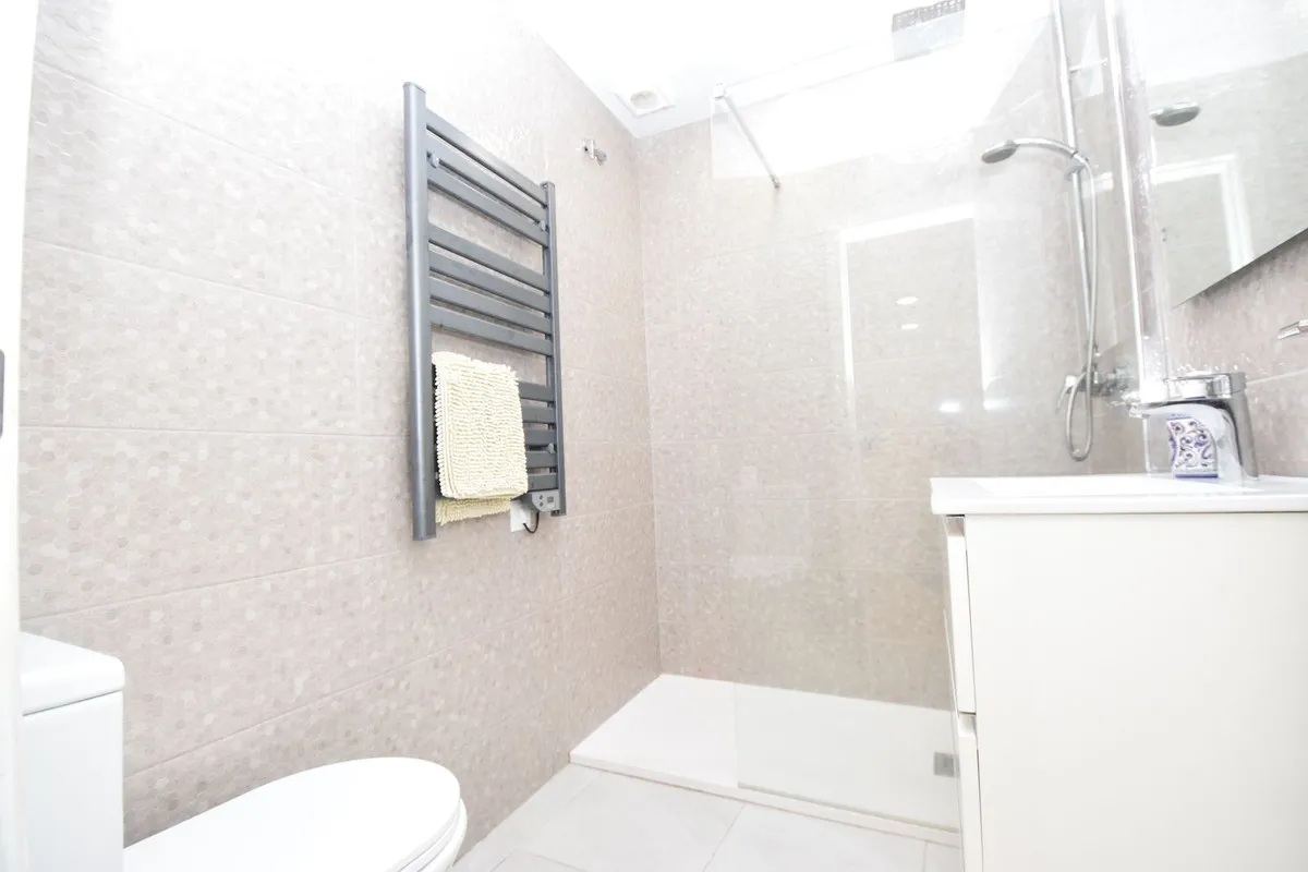 3df6db81-e5f6-4679-a5ea-ba3cae4405c3