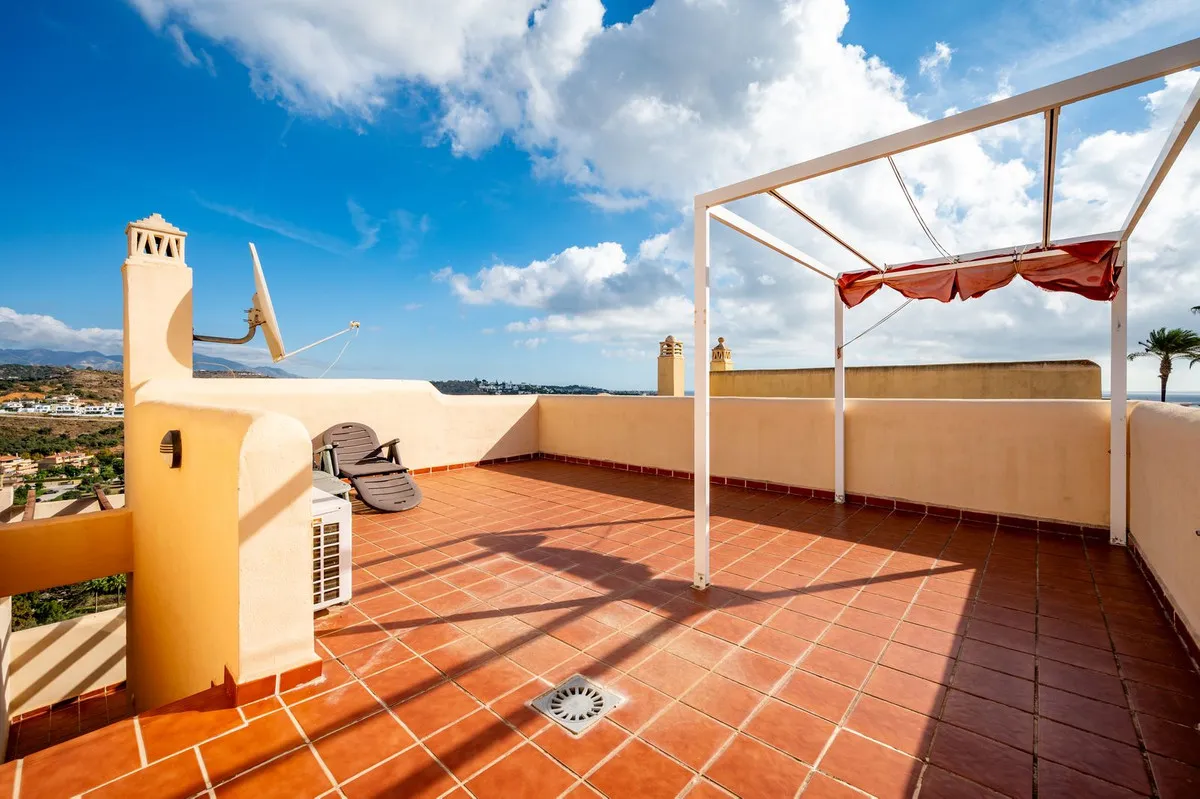 6c5c0c8e-7aa9-4cb0-8cd0-4b469b53aa9c