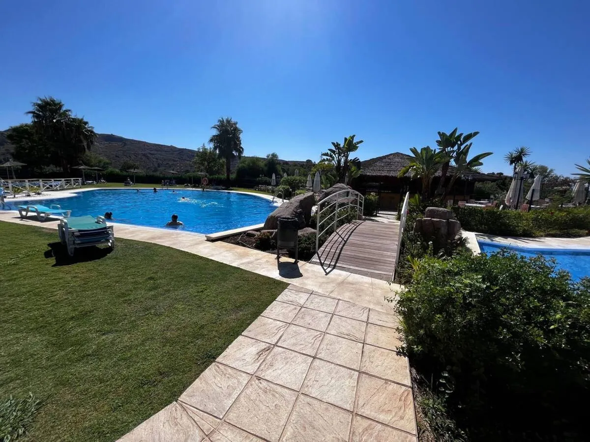 7f8dc697-3cbd-49f5-b499-f8267fa50af9