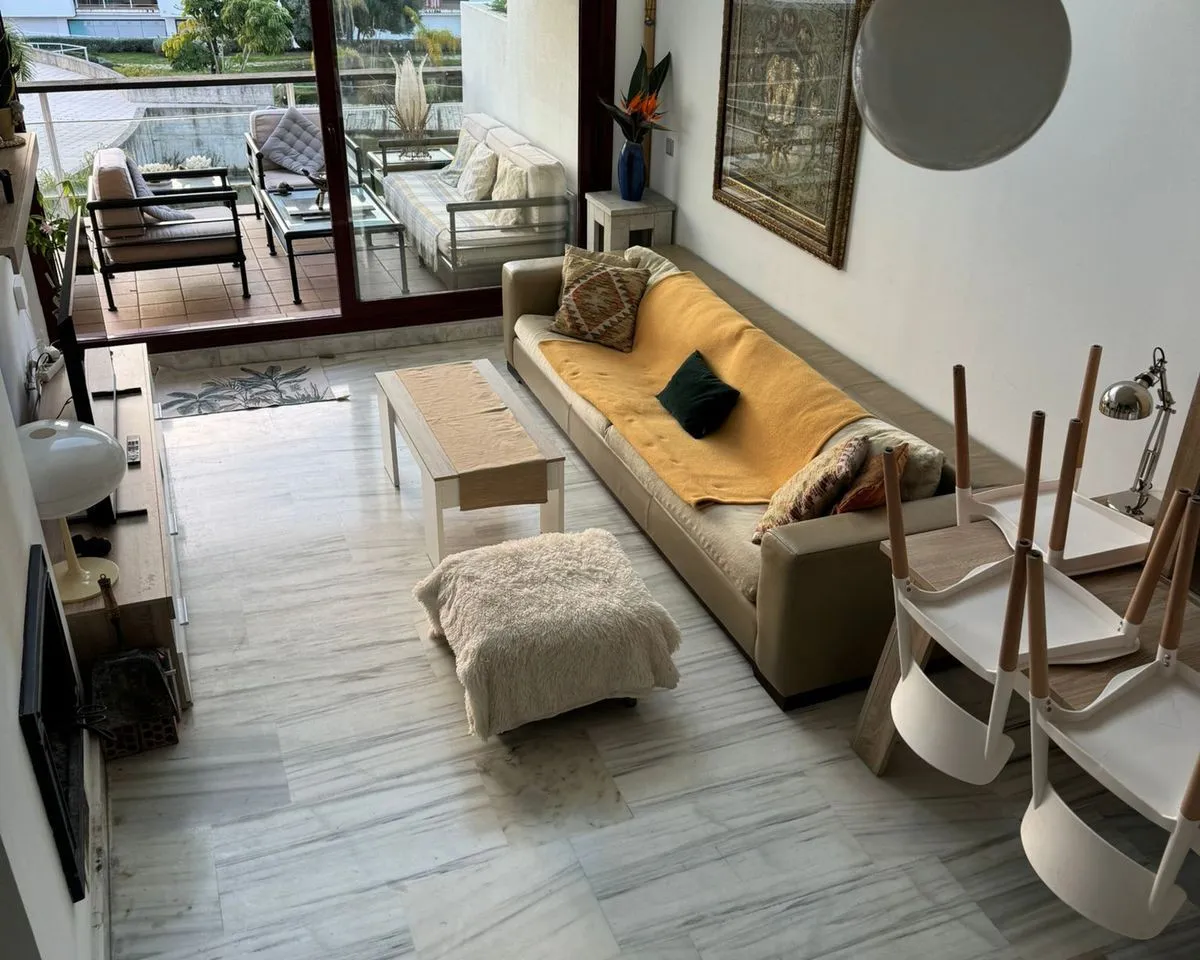 5b69aaa0-8804-419b-8eb5-5e5fa12921a4