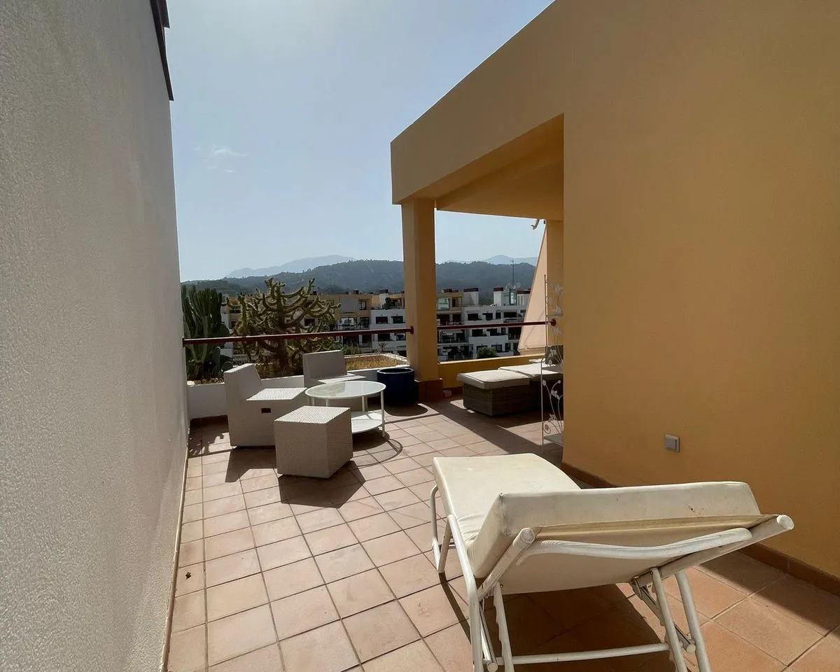 bfd1f825-d5fa-4ae0-8885-e8396f33f6e7