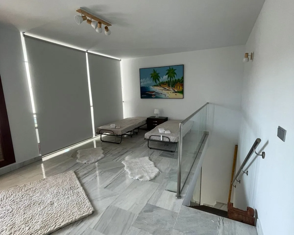 e665f049-c2cd-42d7-aa29-ff0ad01cefd1