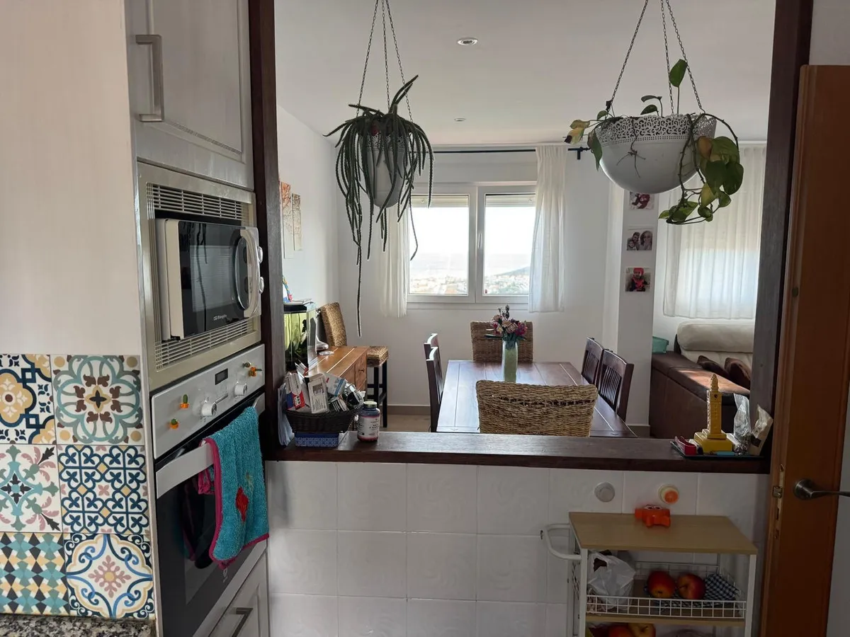 28ebcbfe-89ff-42d8-84a5-5665f272a8bb