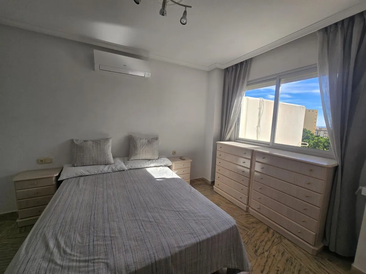 913eaf3b-cb9b-4ee4-9433-3ff563de2e4c