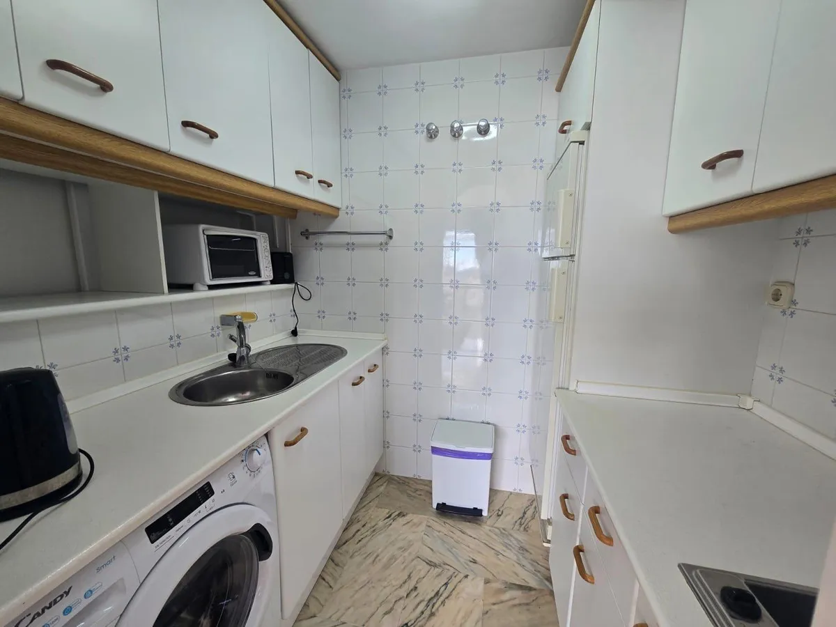 b67036ea-e7b2-4468-b7a3-957489ae690c