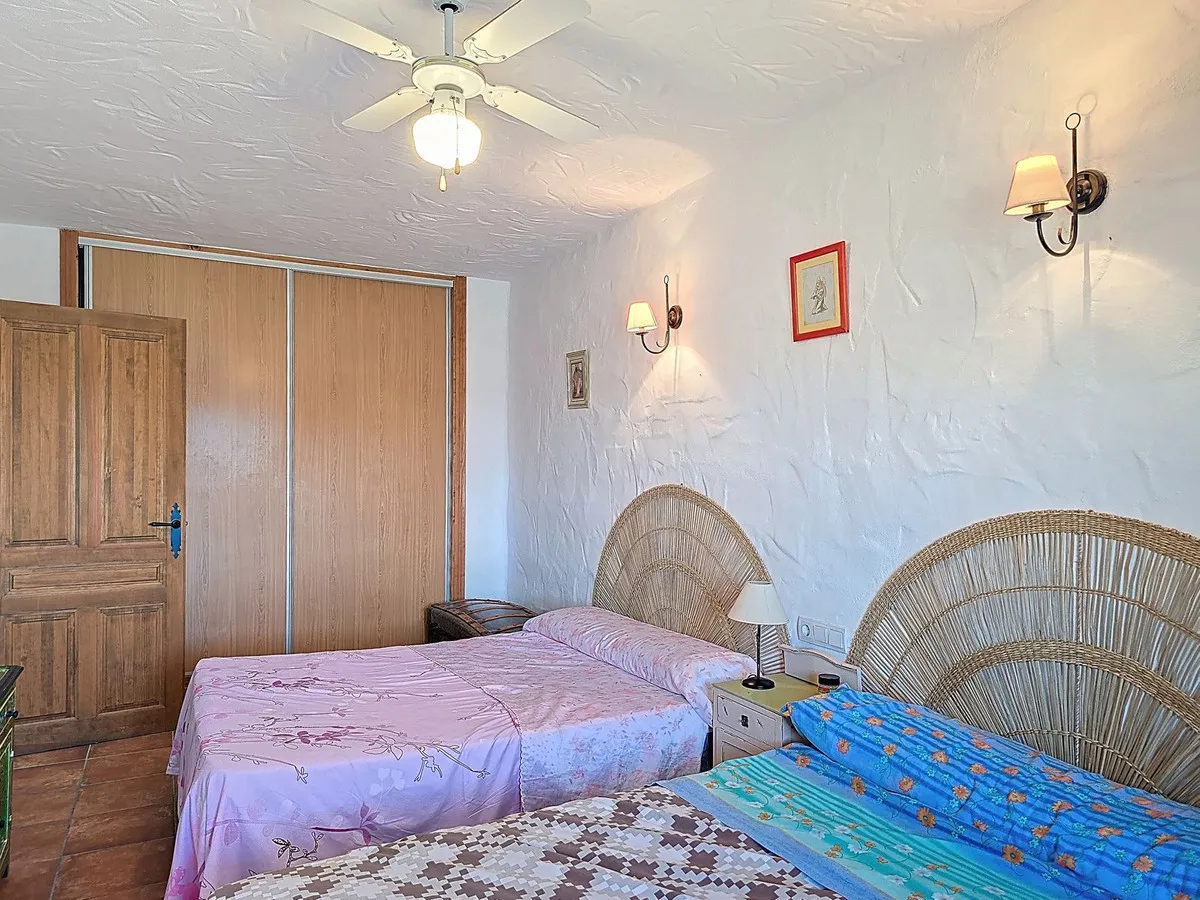 ce509e10-192e-457b-8f67-df54136ad18d