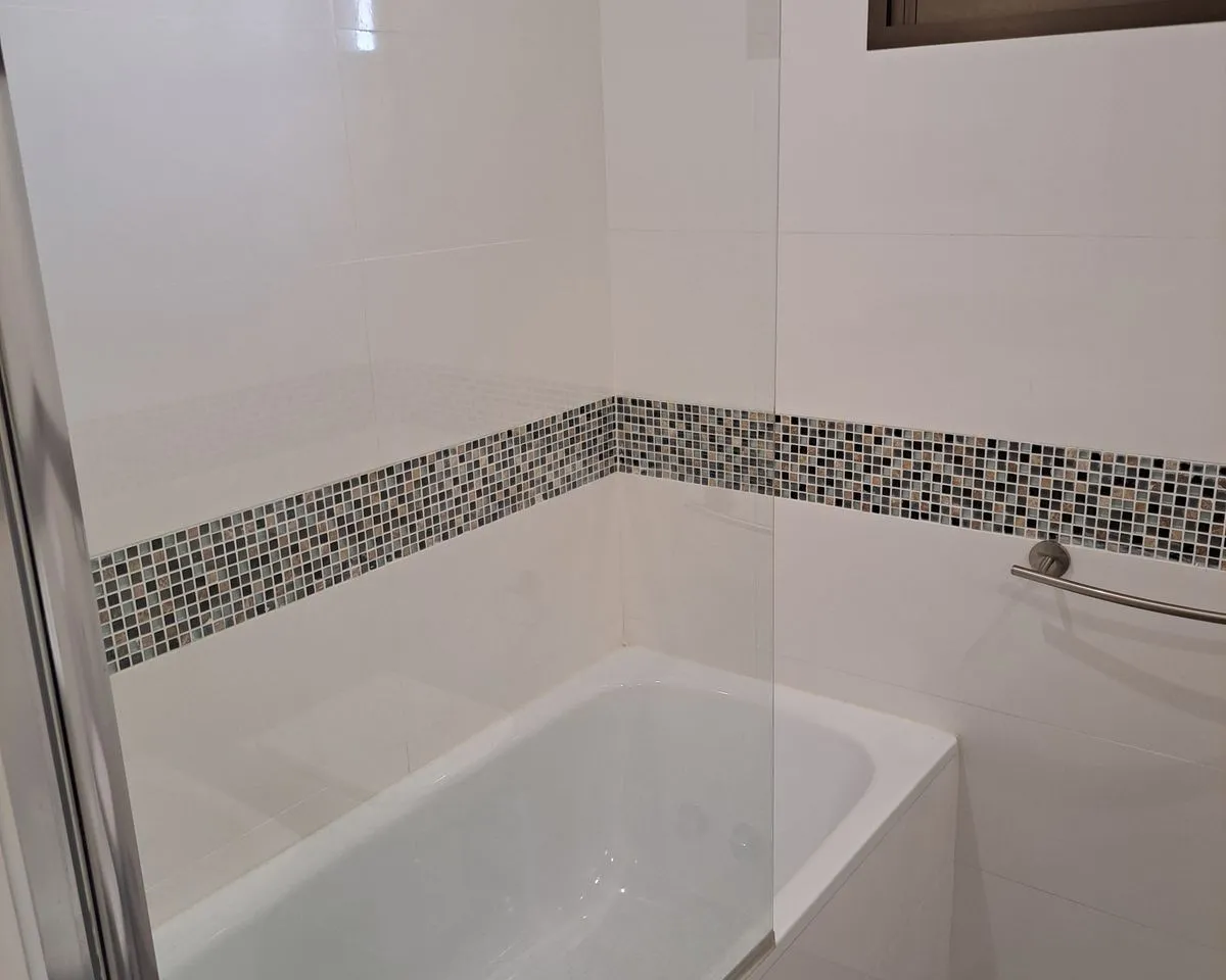 b96b5a59-c437-4efa-b229-489b2cc9cc35