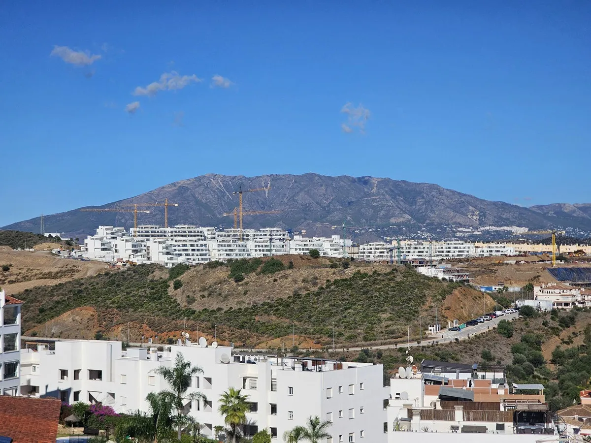 8b3c116a-b866-4f84-90f2-0493c0c90d25