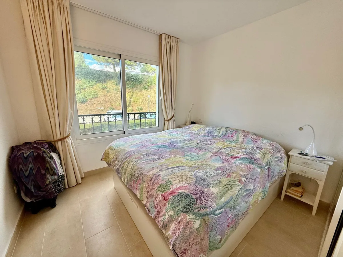 1878315f-9dbc-4505-9918-5dcaf01585a1