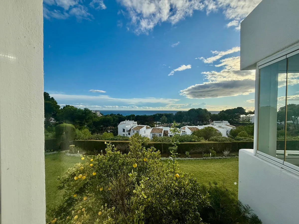 71386bc7-c69f-4105-9839-21d40a34e5ad