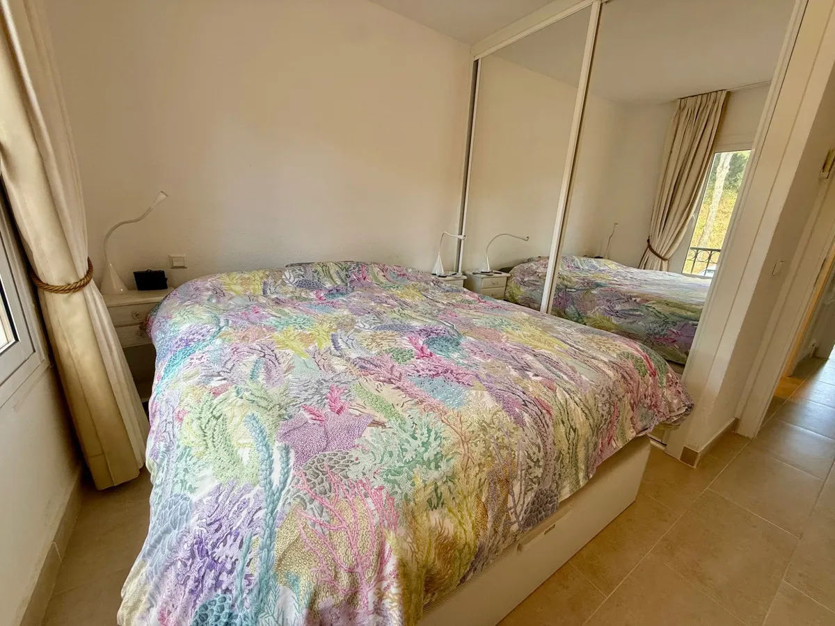 86bf756f-bf94-47b5-af7a-84ba556d89b4