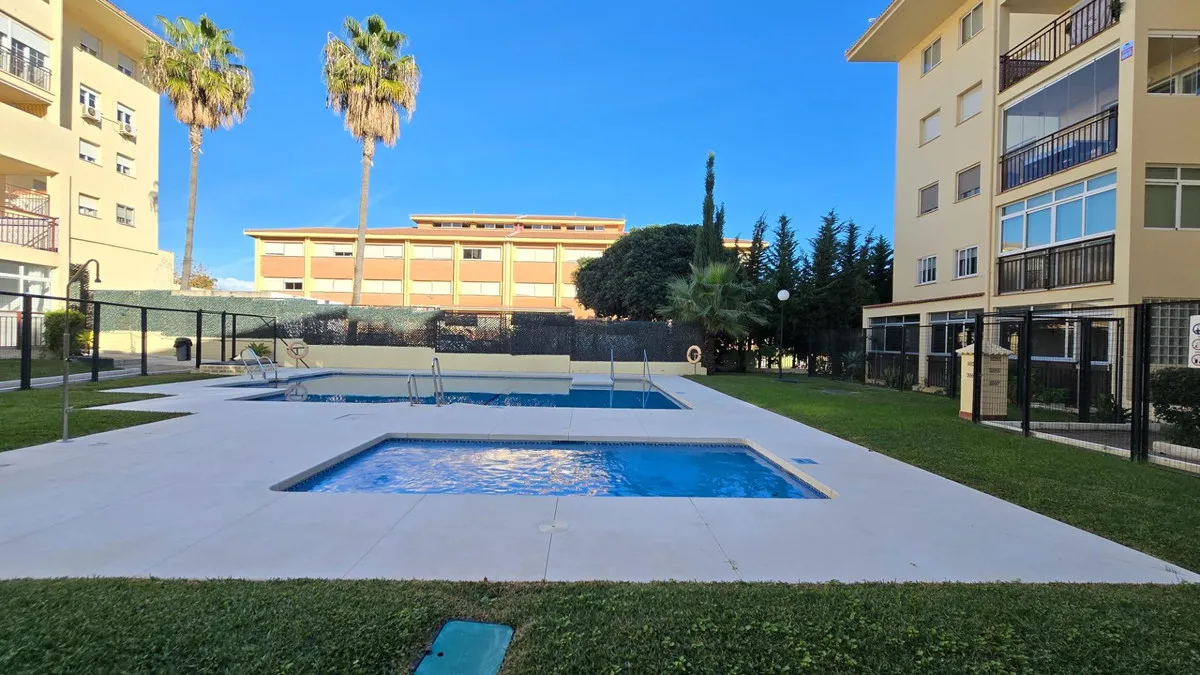 0db0175d-7a42-4fbc-a86a-078d70cf3d3d