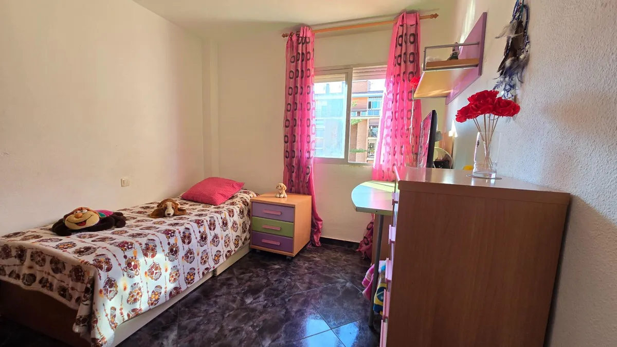 d395dfd0-0f8b-4248-8825-bd134df6d5b9