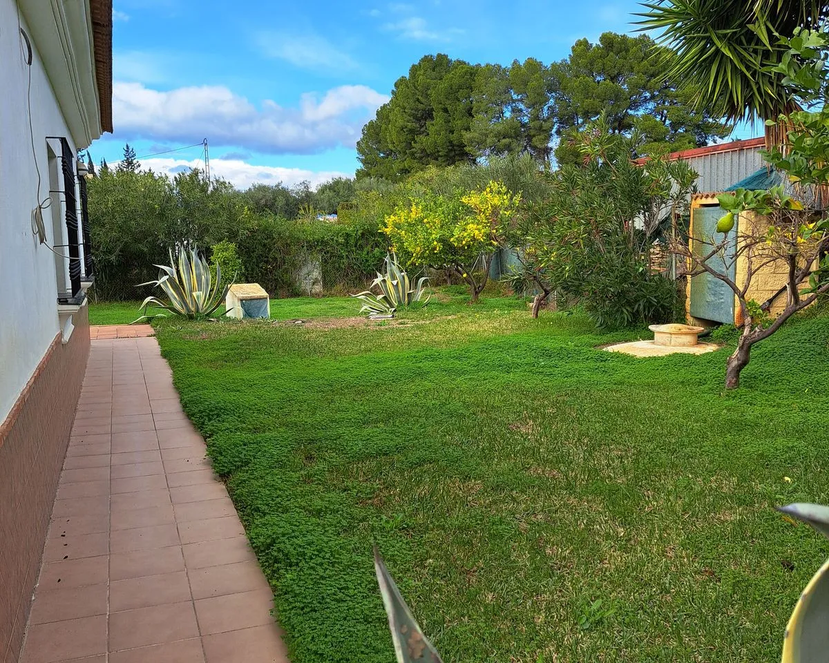 2cc1d504-4a81-44e6-9eef-96bb691390b8