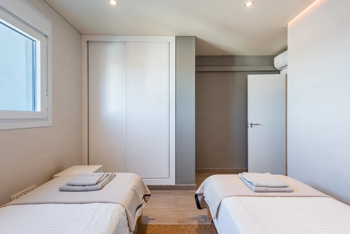 4b85c519-9ad5-4bf8-923b-93a650e67ca6