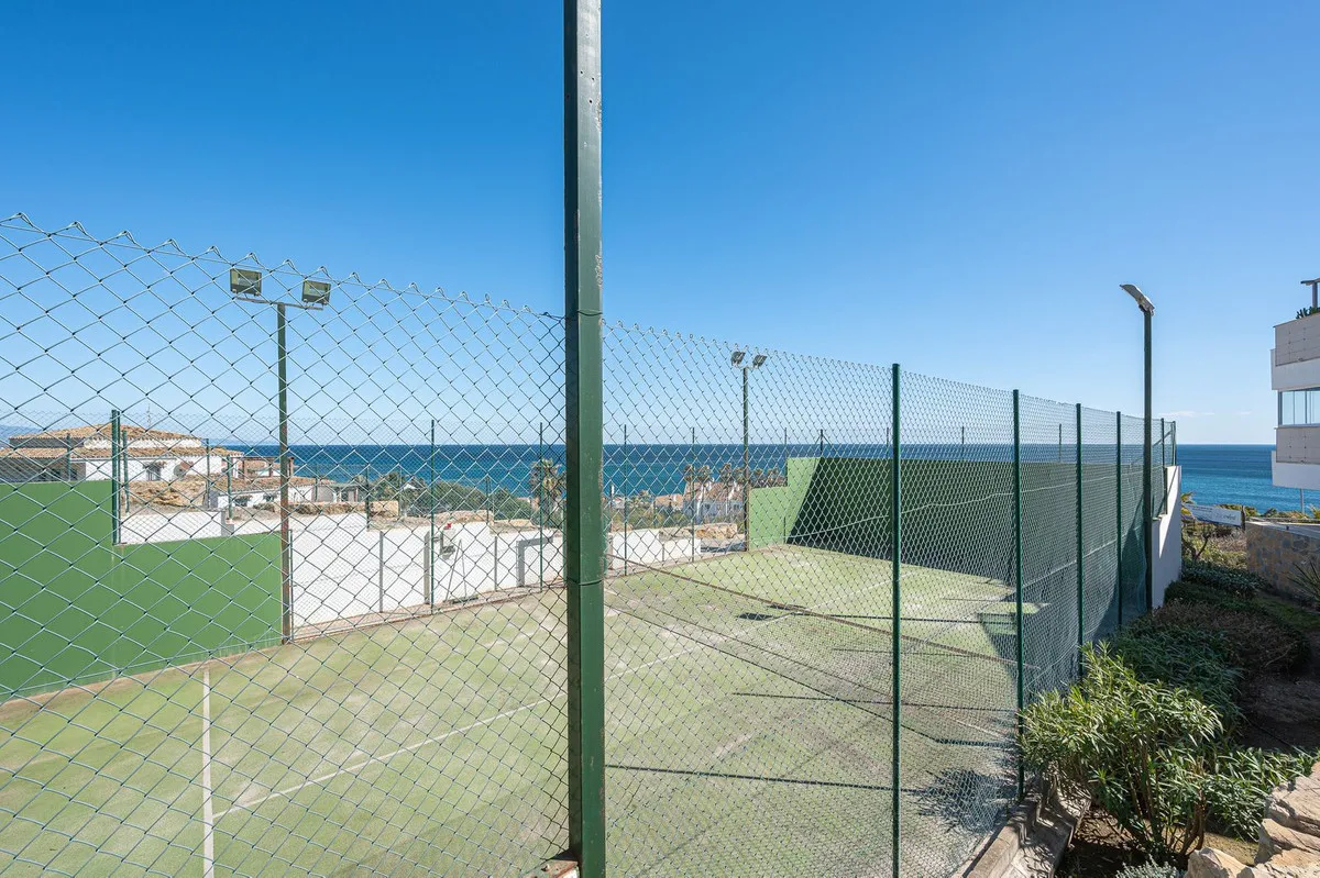 02b6b9b7-3378-4c6e-b74f-712383e539c9