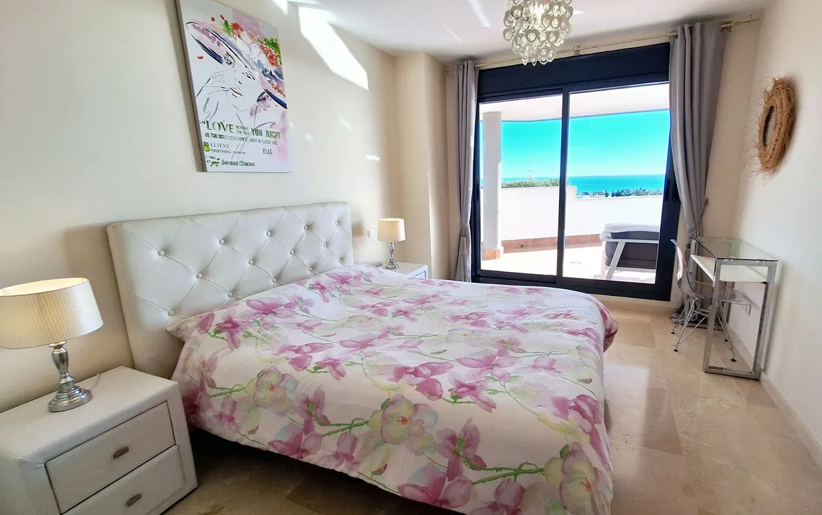 0992d46a-486b-43f1-b339-de6d1731f793