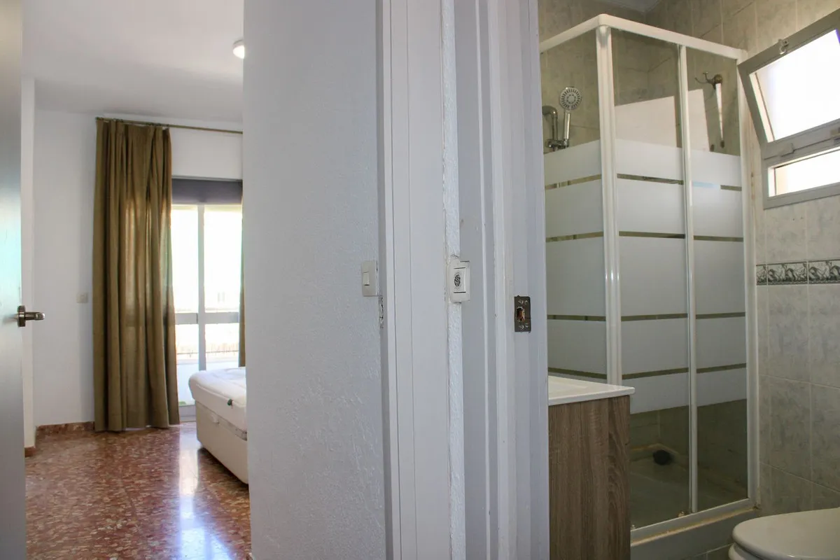 b3cf066c-8d9c-4a98-b2d6-7c951c74803f