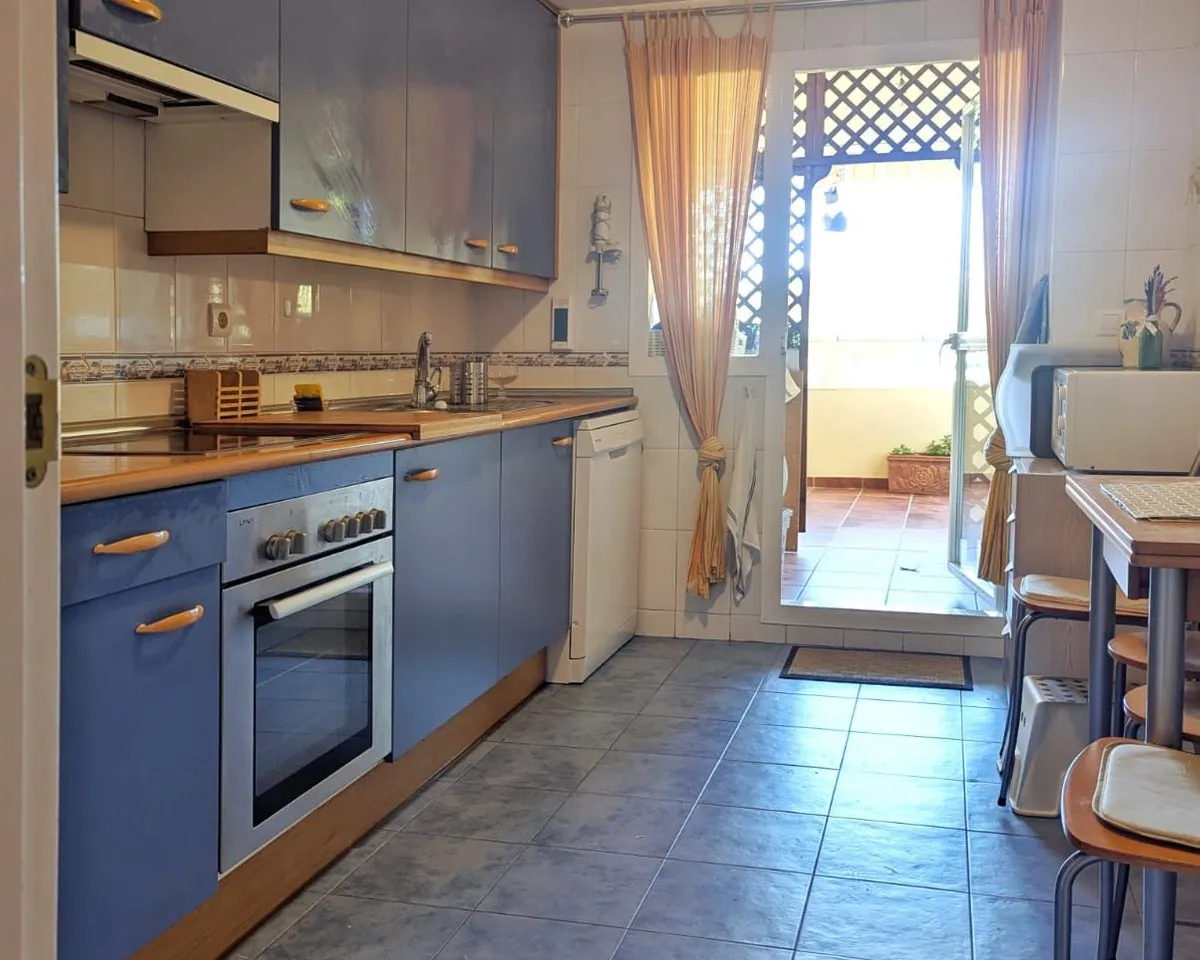 64fea3ba-af3c-4f93-b876-8ffa7b141aa4