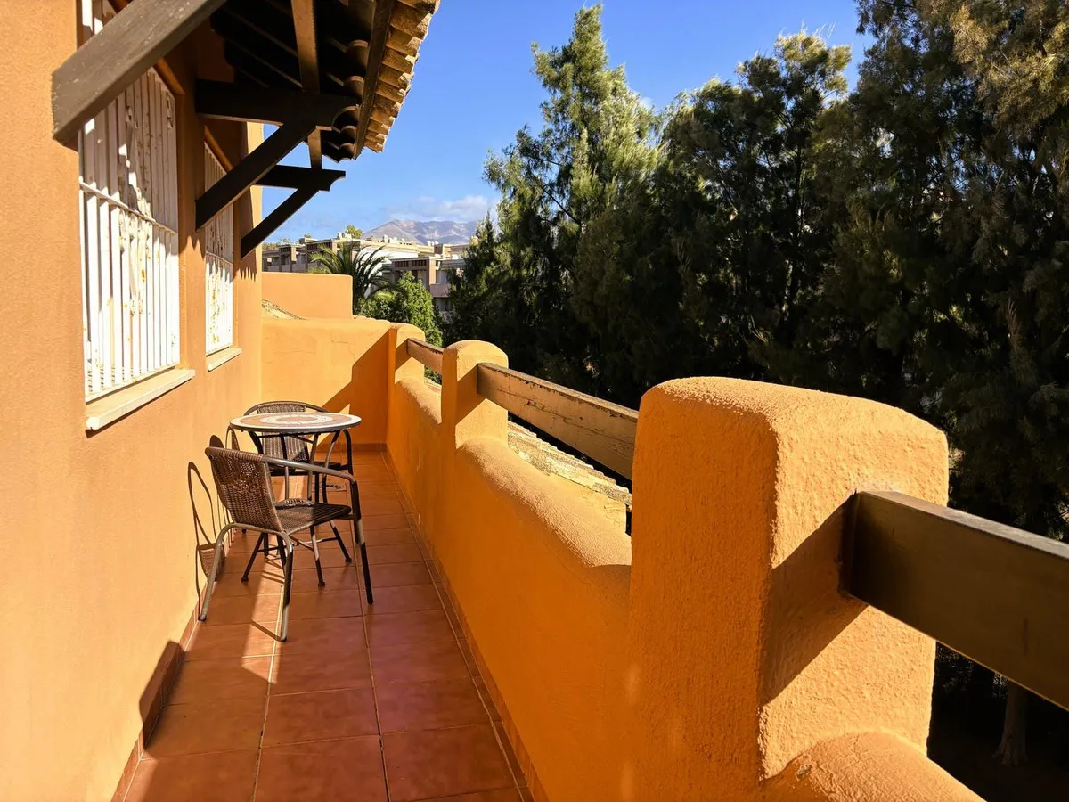 43c2b09f-00c1-4949-86c6-b77951119c6d