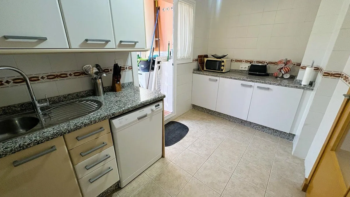 e2f14618-9707-432e-b3f5-36437cc1b876