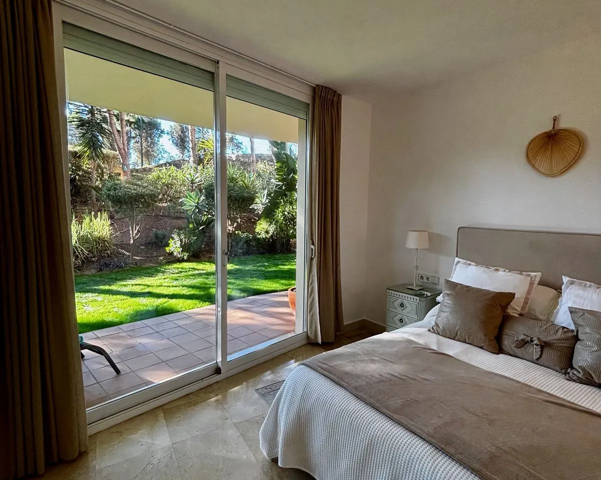 86053472-701b-43eb-bea6-b6e8e7d8e140