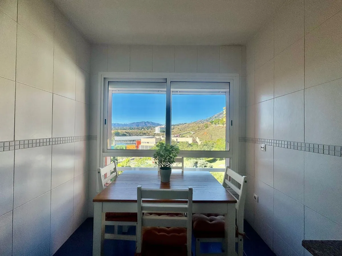 22d11898-a319-4921-89cd-817d5b4fc0ef