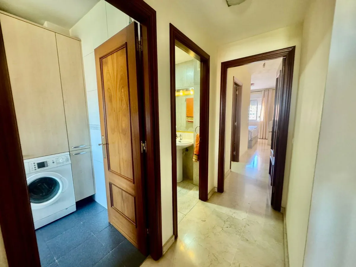 b9eb787d-3bd8-4b2d-bebb-cfdb8bf35087