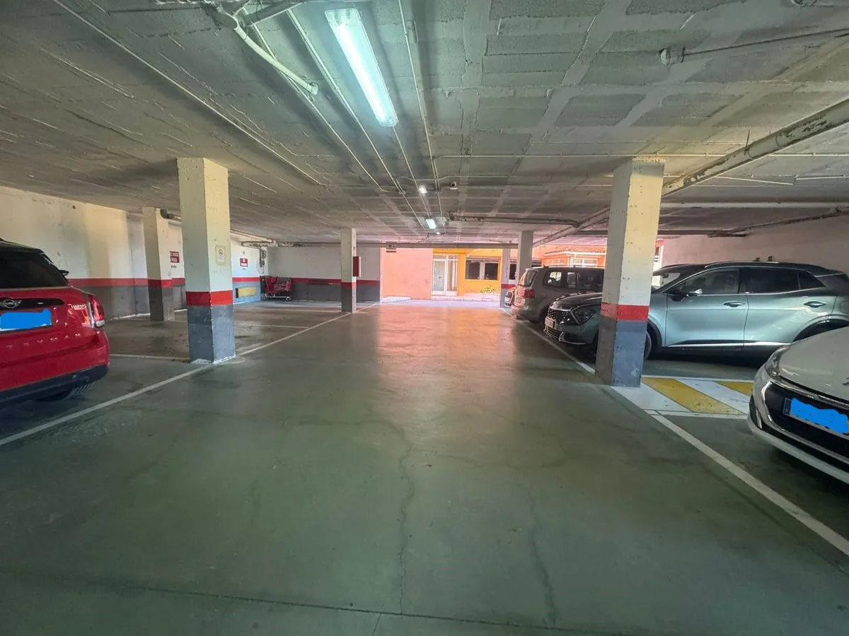 c706adea-b6e9-45e9-8a99-0bfe86047646