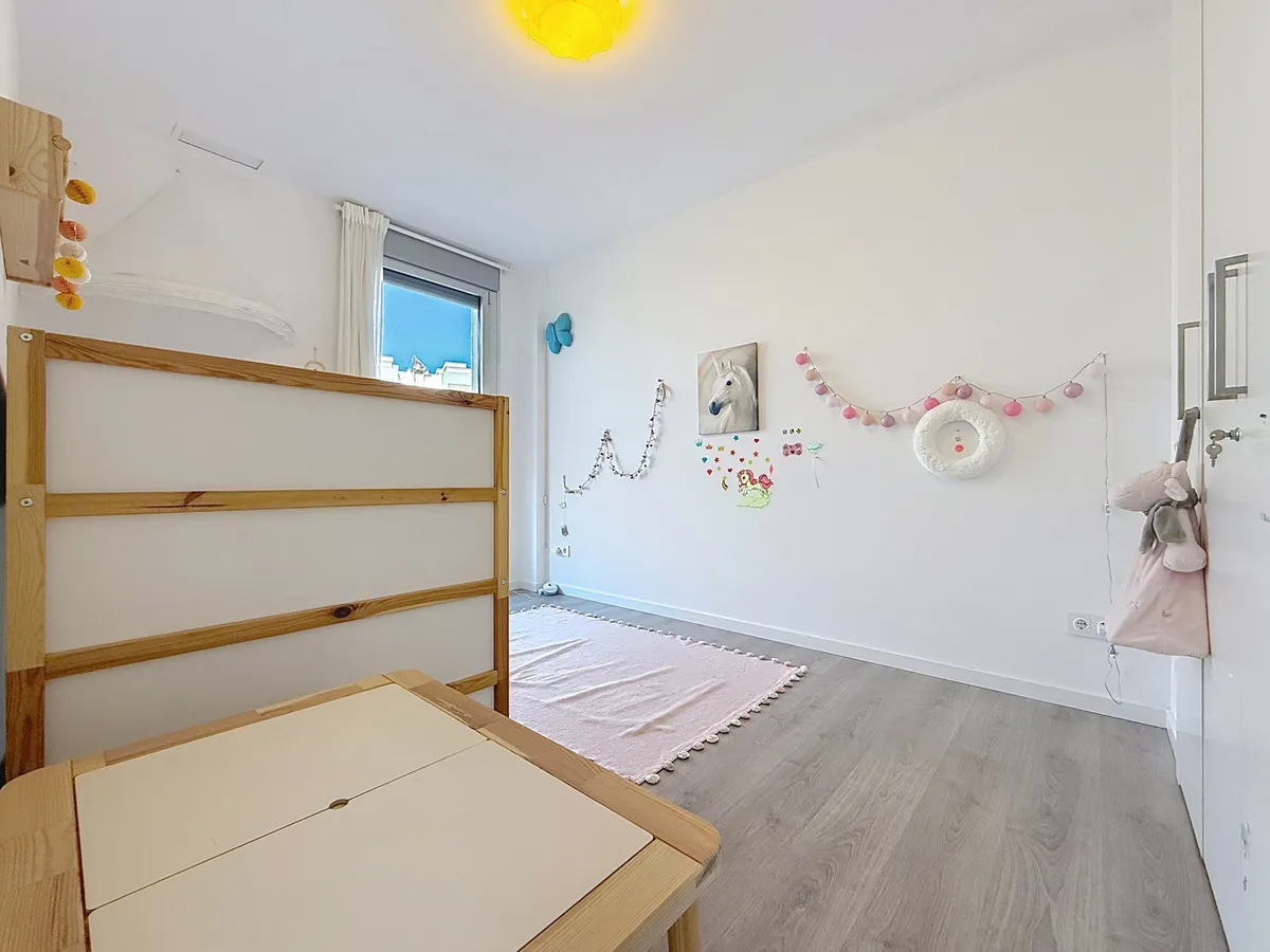 73e0c008-7a39-4a30-bfd1-0821db0c61d6