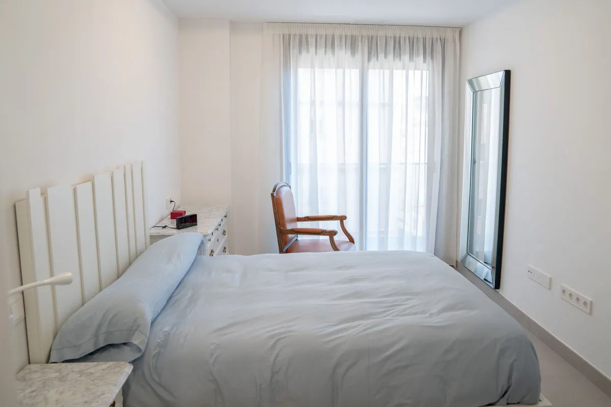 10f2944e-235b-46c1-948d-a904d2f99da0