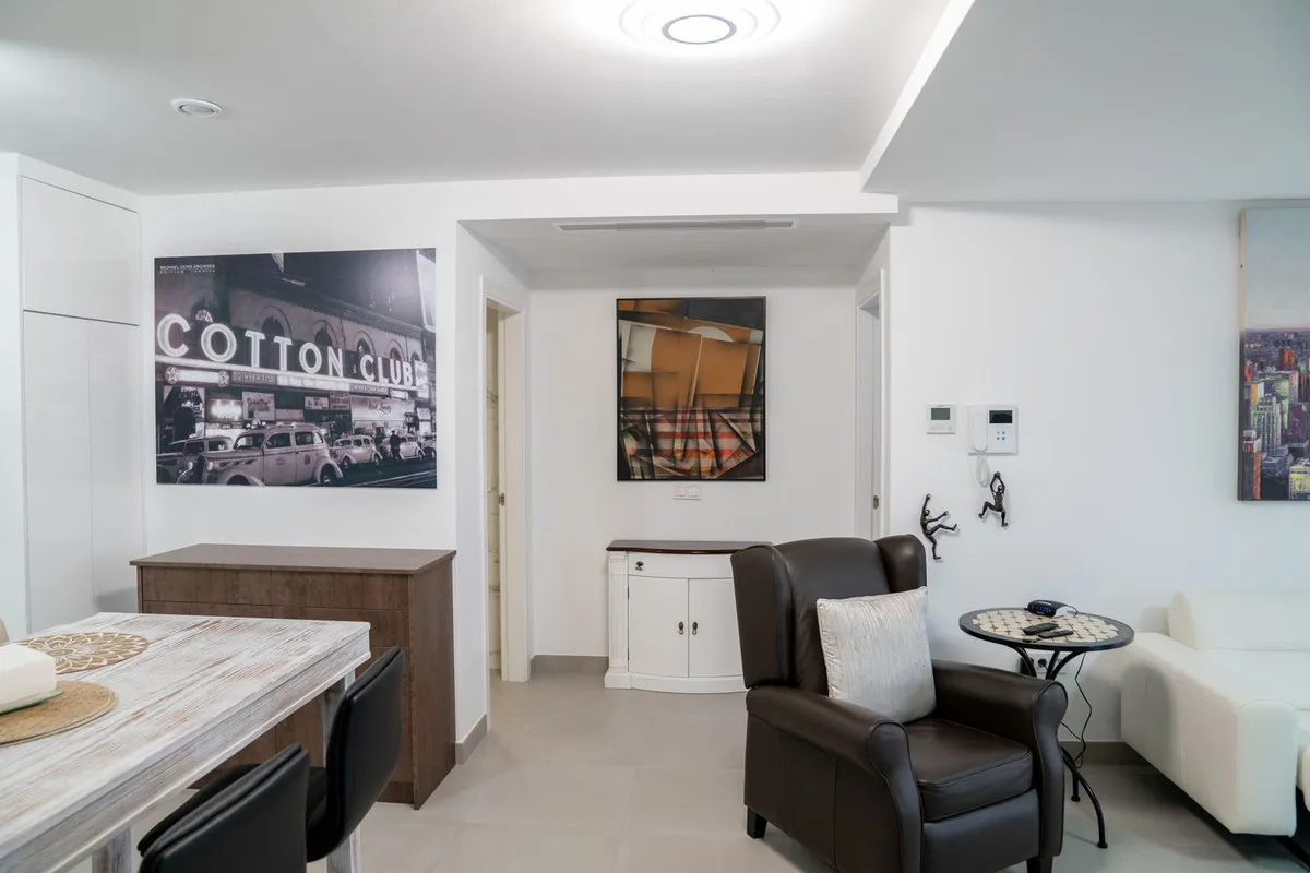 9d342eaa-595f-4e18-9099-29ad44337974