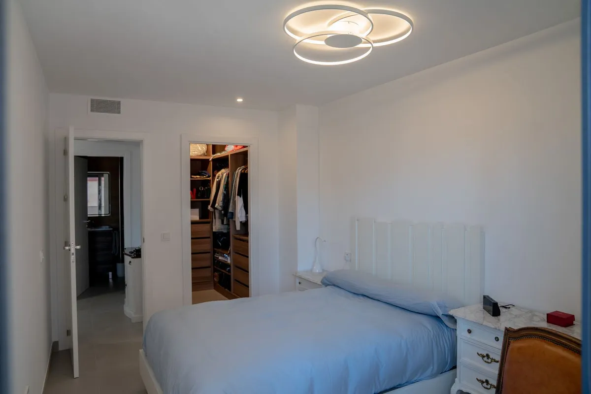 c154fb32-c215-472d-ab22-4d471c822342