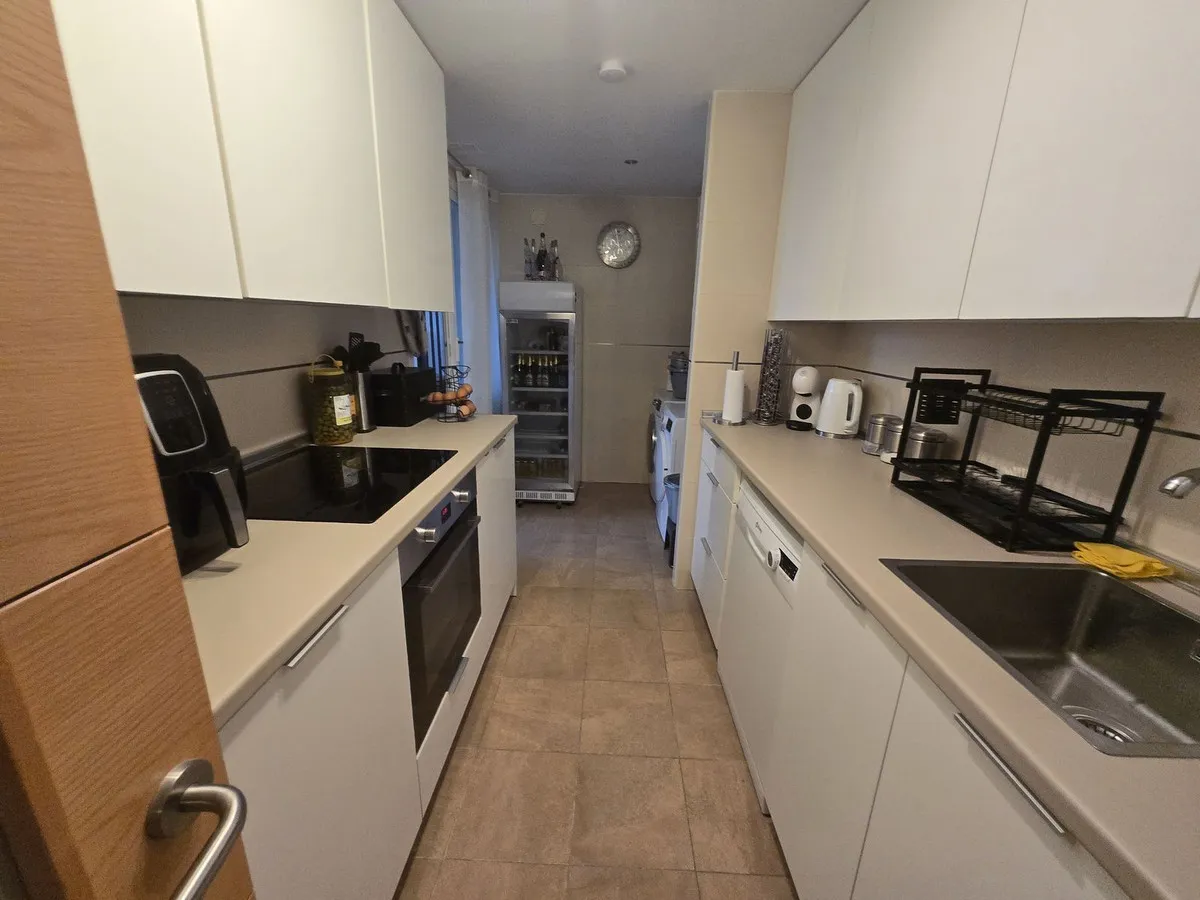 f2cd43c2-b34b-45d8-a248-8e89ca7a9518