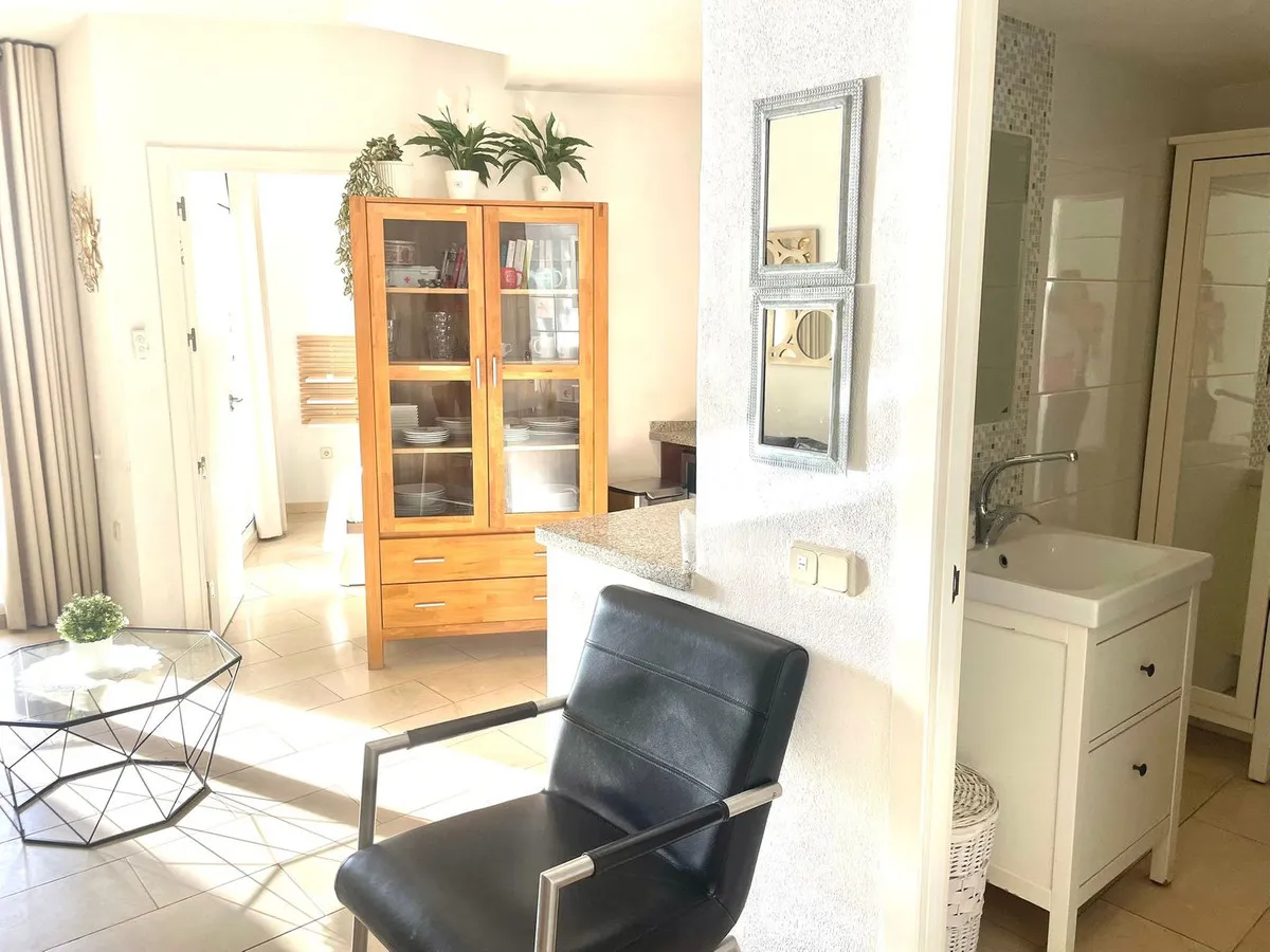 1828e915-5bf5-48da-8e73-ad2d9e4f3d46