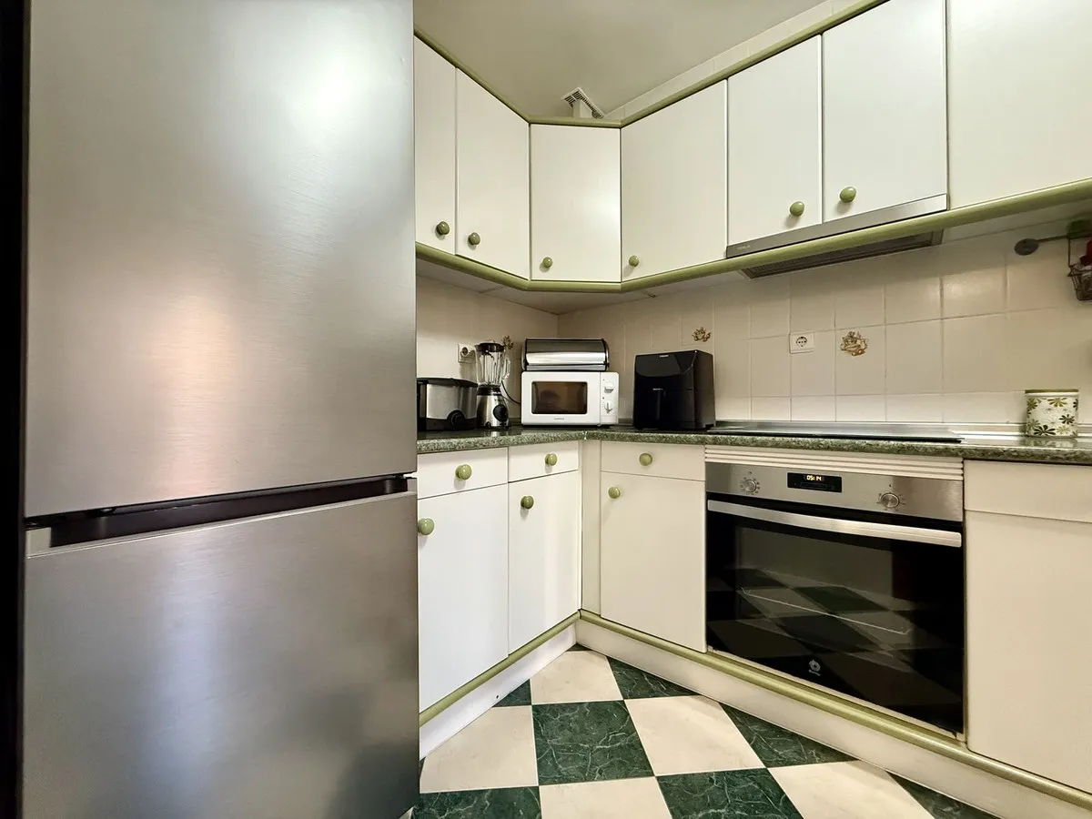 954cb6bb-779b-4ae3-a860-d5de9ddba31c