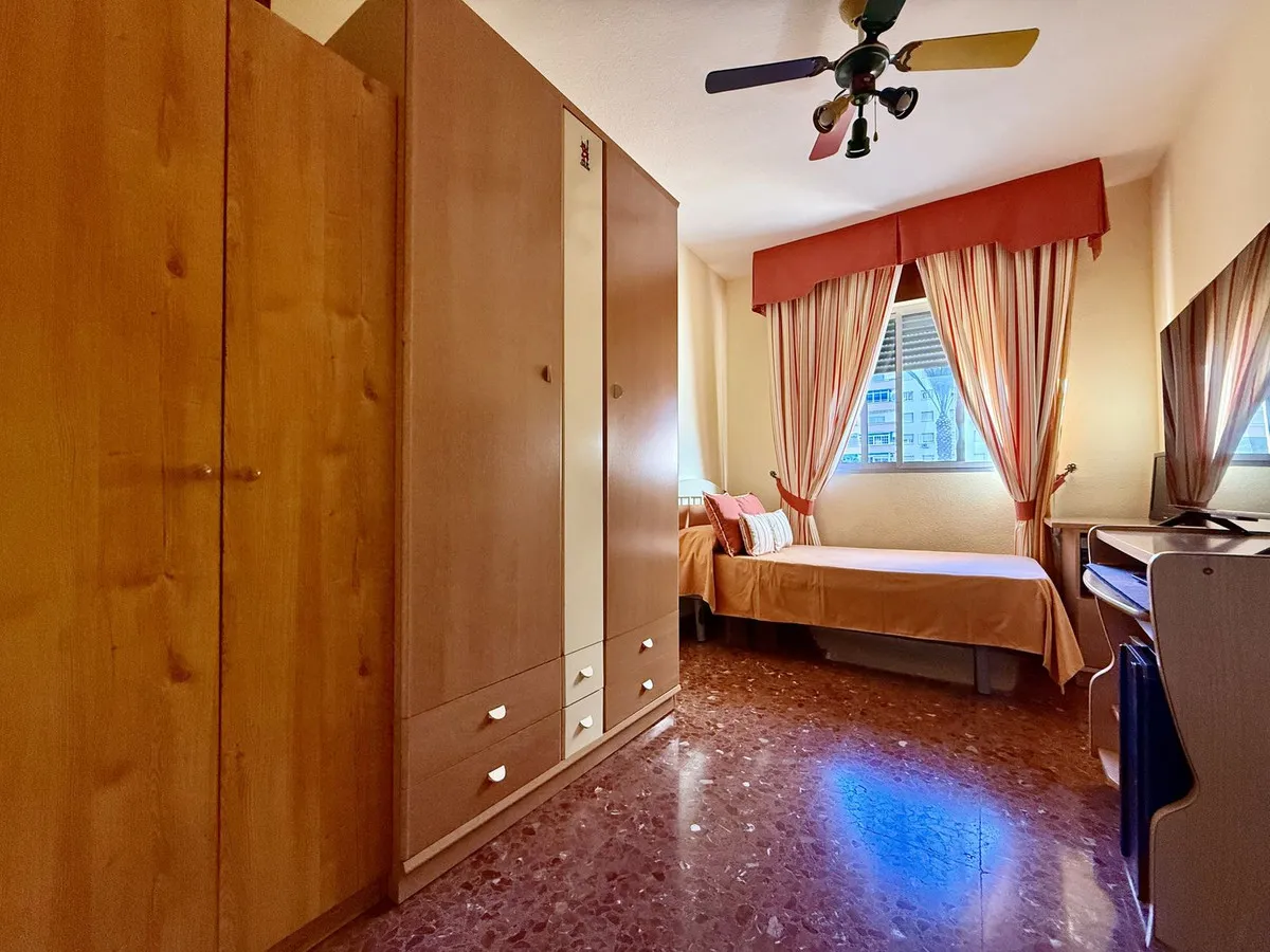 e2f85b74-dd5e-4205-9a39-37f3981734d0