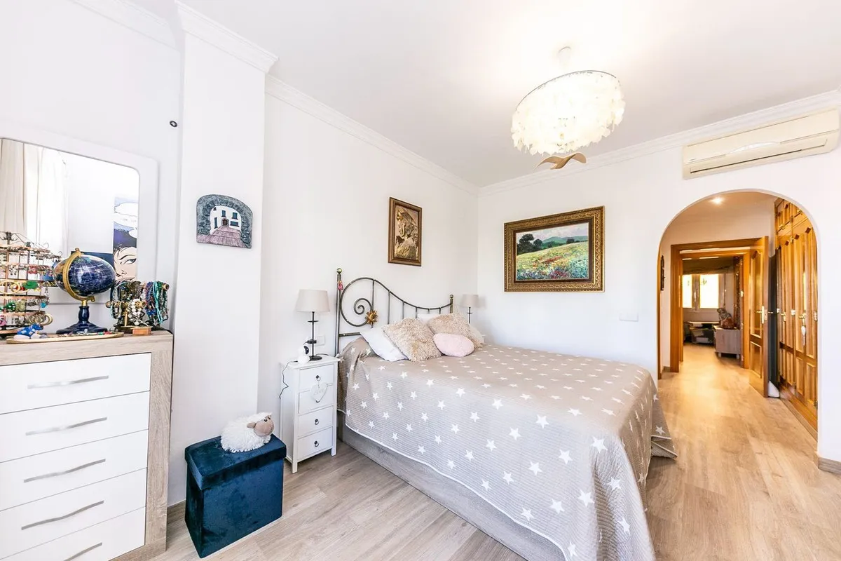 27f11788-cf97-4ac9-8e1b-8b82e50554af