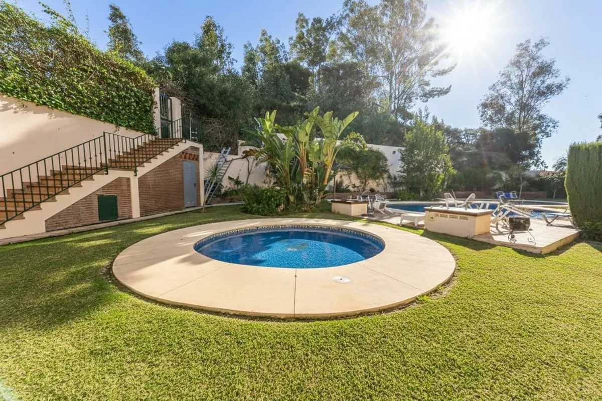 a4e6d48f-7faf-4b0e-ab08-08117eb15e8f