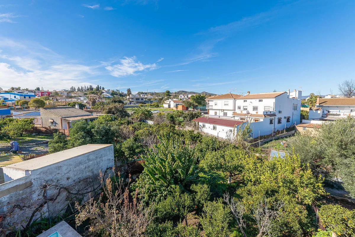 Tranquil Villa in El Romeral, Alhaurín de la Torre
