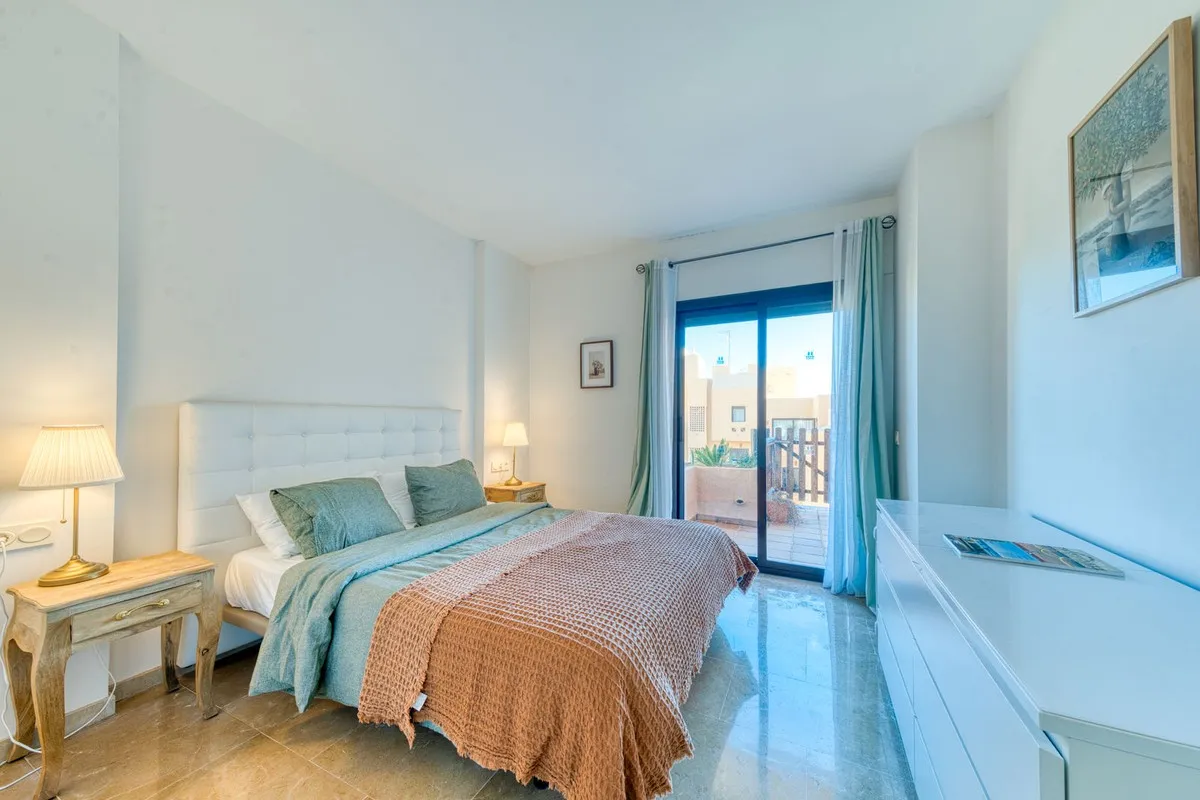 4b34c124-fca2-4791-ac9f-ba79079f8444