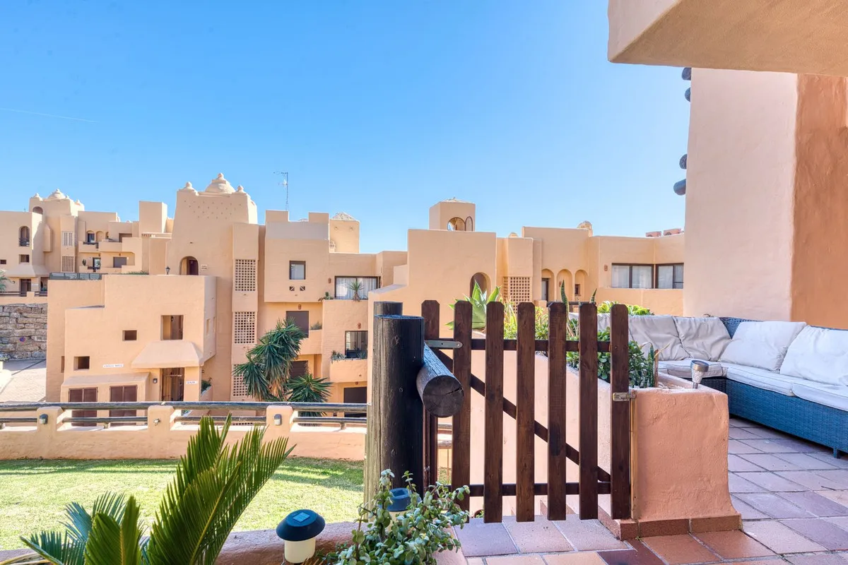 818cf594-9d0e-41d2-8f0c-f0685b21d1b9