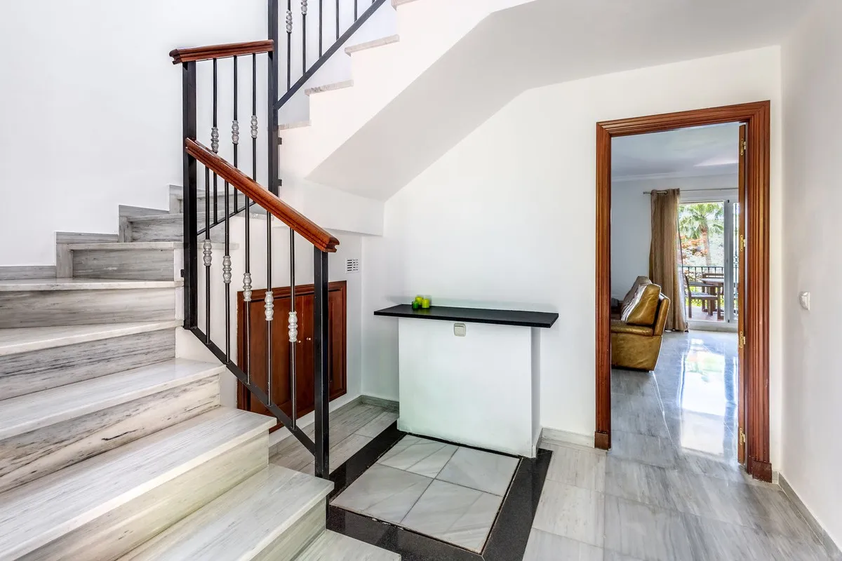 6f9e5714-d94f-4083-8fdc-32e7820bd8cc